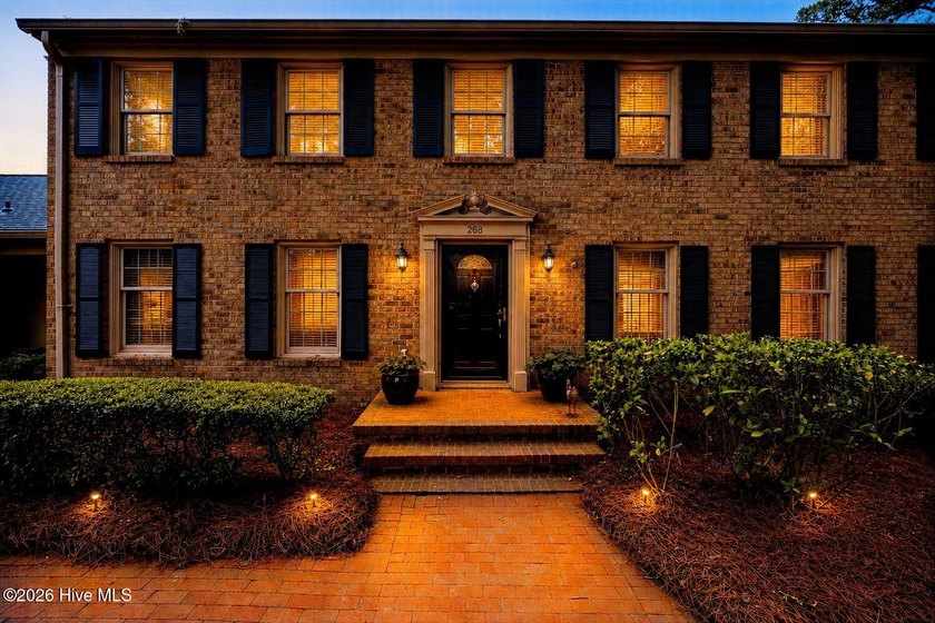 Waterfront living at its finest! This beautifully maintained - Beach Home for sale in New Bern, North Carolina on Beachhouse.com