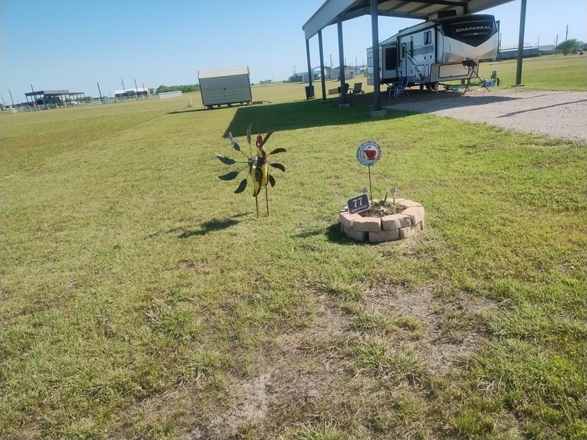 Great lot in the Boca Chica S/D. Lot has water, sewer - Beach Lot for sale in Palacios, Texas on Beachhouse.com