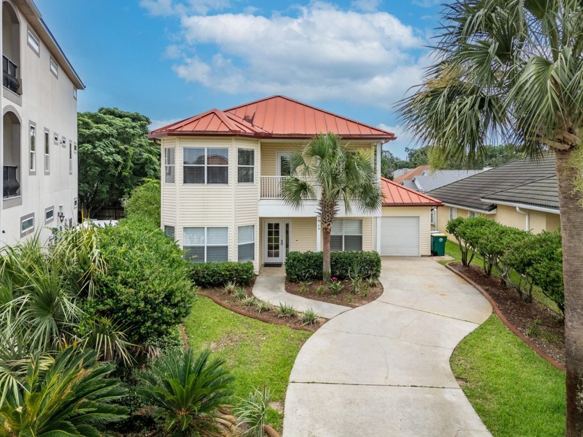 Welcome to 2388 Palm Harbor Drive -- a beautifully updated home - Beach Home for sale in Fort Walton Beach, Florida on Beachhouse.com