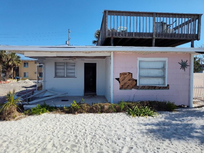 Amazing unobstructed views of Gulf of Mexico sunsets! Main house - Beach Home for sale in Treasure Island, Florida on Beachhouse.com