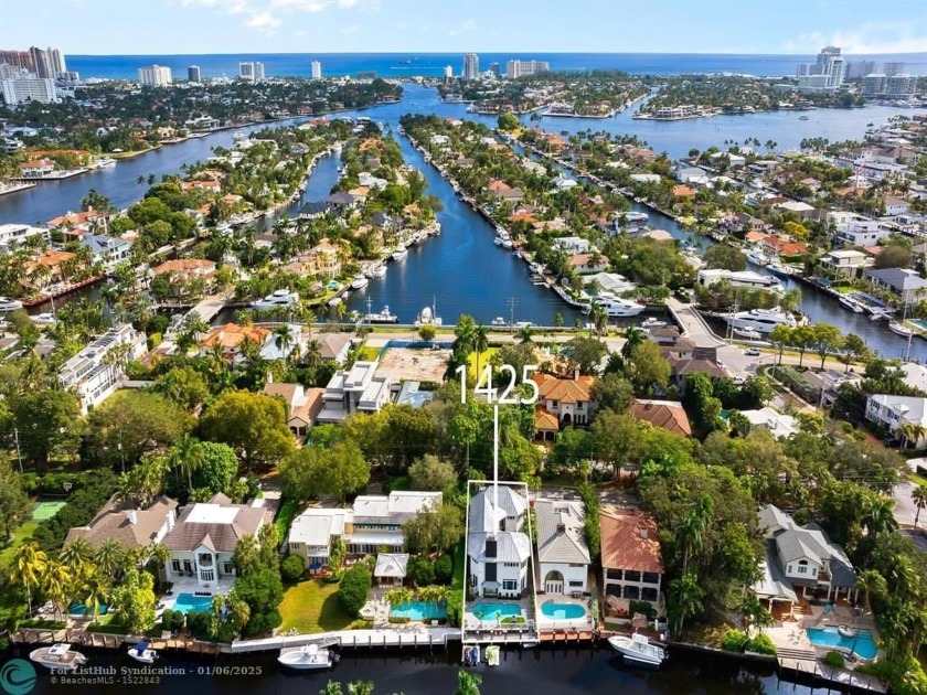 Ideal for the avid boater & water enthusiast with deep water - Beach Home for sale in Fort Lauderdale, Florida on Beachhouse.com