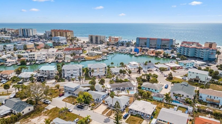 One or more photo(s) has been virtually staged. GREAT INVESTOR - Beach Townhome/Townhouse for sale in Madeira Beach, Florida on Beachhouse.com