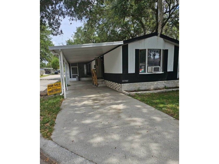 Cute 2 bedroom 2 bath, newly updated in an all-age park. Park - Beach Home for sale in Riverview, Florida on Beachhouse.com