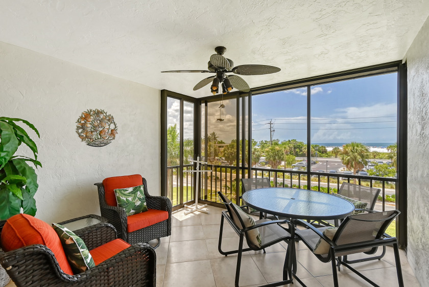 Hard to Find! 1BR 1BA Condo at Siesta Key Beach w Beach Access & - Beach Vacation Rentals in Sarasota, Florida on Beachhouse.com