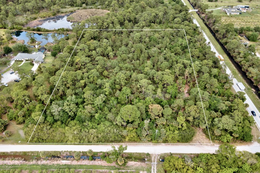 6.53 +/- ACRE PARCEL ADORNED WITH OAK TREES, PINES & NATIVE - Beach Lot for sale in Vero Beach, Florida on Beachhouse.com