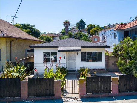 Fully remodeled two units in the coastal San Pedro. Tasteful - Beach Home for sale in San Pedro, California on Beachhouse.com