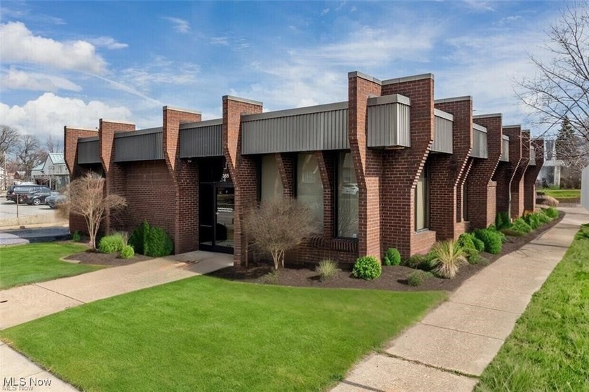 Presenting premier freestanding retail opportunity in the - Beach Lot for sale in Euclid, Ohio on Beachhouse.com