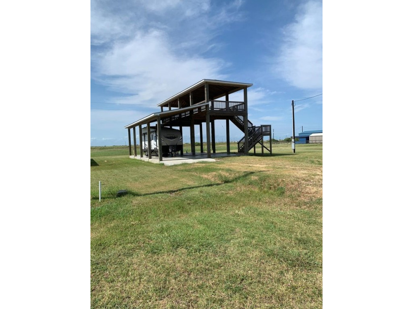Here it is! Beautiful get-away near Carancahua Bay! Extremely - Beach Lot for sale in Palacios, Texas on Beachhouse.com