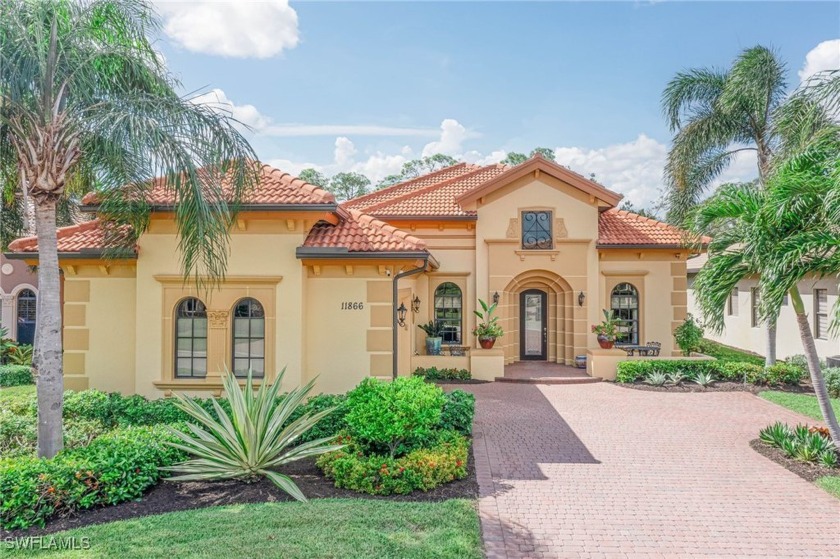 Meticulously maintained Montessa, Pool and Spa home with AMAZING - Beach Home for sale in Fort Myers, Florida on Beachhouse.com