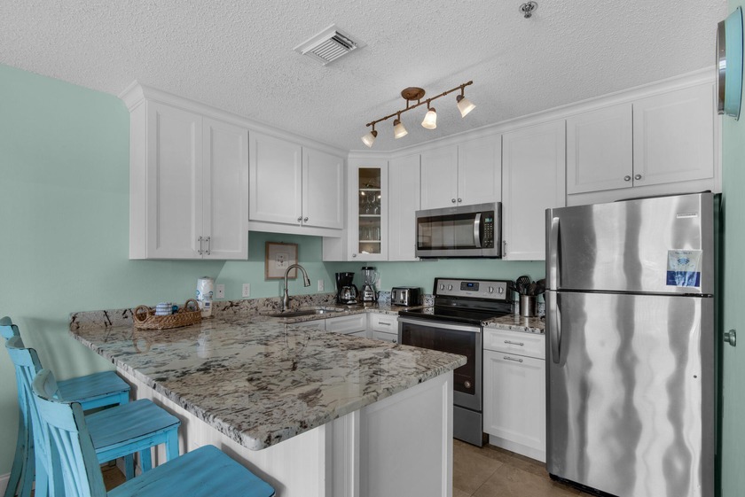 Charming Condo on Scenic Highway 98 - Prime Vacation Rental! - Beach Condo for sale in Destin, Florida on Beachhouse.com
