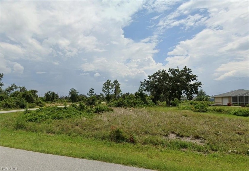 BEAUTIFUL RESIDENTIAL CORNER LOT - PAVED ROAD - FAST-GROWING - Beach Lot for sale in Punta Gorda, Florida on Beachhouse.com