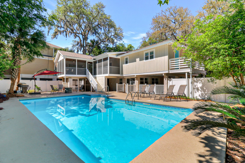 4th row North Forest Beach home with private pool & large - Beach Vacation Rentals in Hilton Head Island, South Carolina on Beachhouse.com