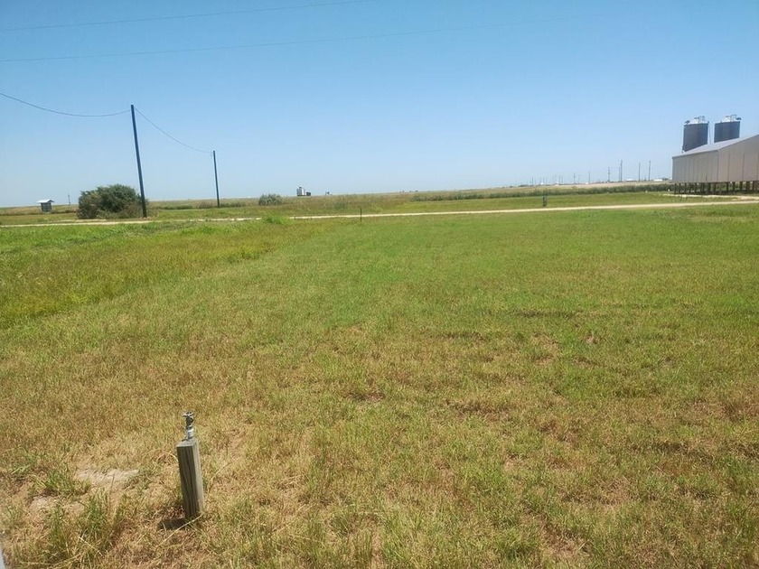 Two lots together in Boca Chica S/D. Lots have electric, sewer - Beach Lot for sale in Palacios, Texas on Beachhouse.com