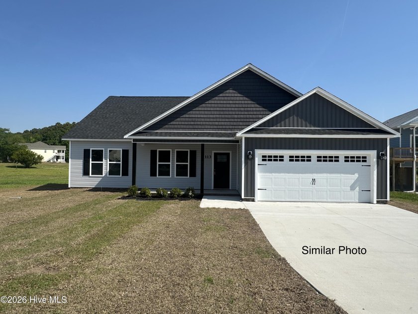 Welcome home to 116 Norine. This 4 bedroom Plus a Bonus room 2 - Beach Home for sale in Holly Ridge, North Carolina on Beachhouse.com
