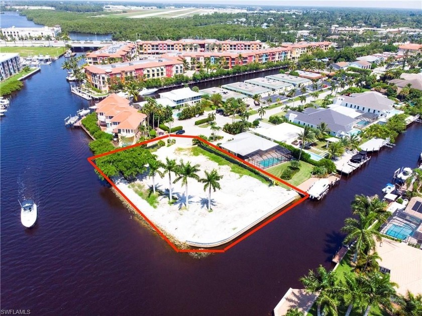 Naples Bay front property for unparalleled Florida waterfront - Beach Lot for sale in Naples, Florida on Beachhouse.com