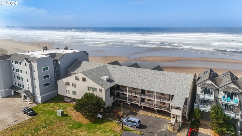 STR Transferrable License~ Ocean Front Living in the Heart of - Beach Condo for sale in Rockaway Beach, Oregon on Beachhouse.com