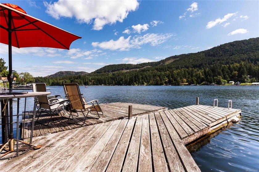 Welcome to the exclusive lakeside community of Shawnigan Lake - Beach Home for sale in Shawnigan Lake,  on Beachhouse.com