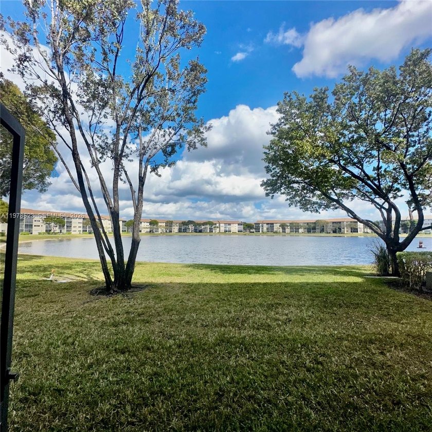HURRY! RARELY AVAILABLE MAGNOLIA CORNER UNIT-LARGEST FLOOR PLAN - Beach Condo for sale in Pembroke Pines, Florida on Beachhouse.com