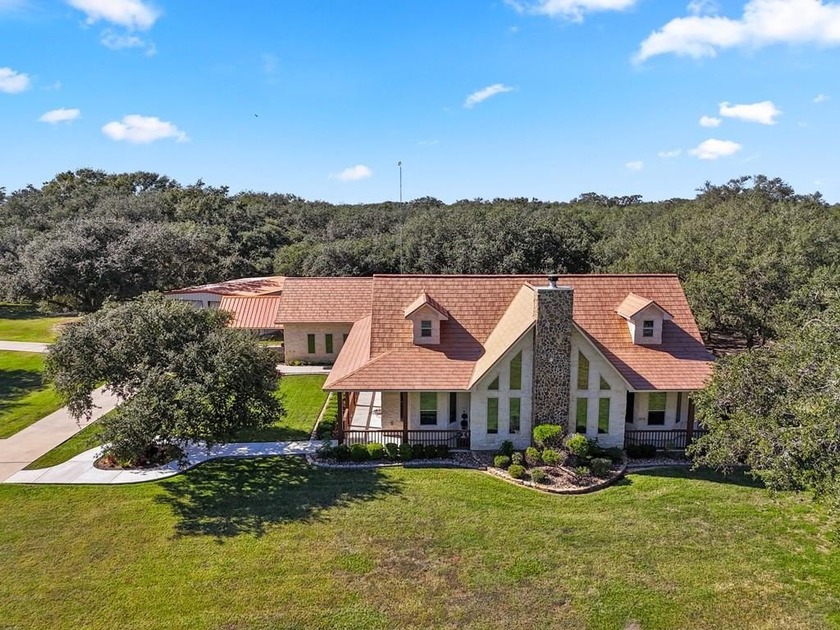 Discover elevated country living in this beautifully updated 4 - Beach Home for sale in Palacios, Texas on Beachhouse.com