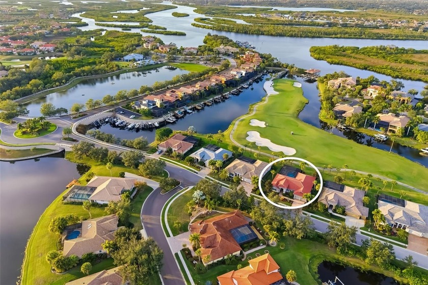 Experience ultimate golf course living in this recently updated - Beach Home for sale in Bradenton, Florida on Beachhouse.com