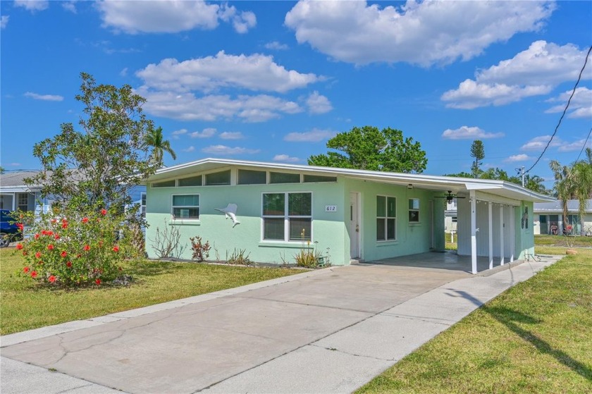Move-in Ready WATERFRONT! This cozy block 2 Bed 1 Bath home is - Beach Home for sale in Ellenton, Florida on Beachhouse.com
