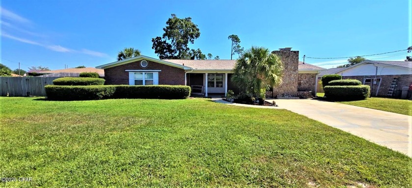 CURRENTLY UNDER CONTRACT, SELLER WILL CONSIDER BACKUP OFFERS - Beach Home for sale in Callaway, Florida on Beachhouse.com