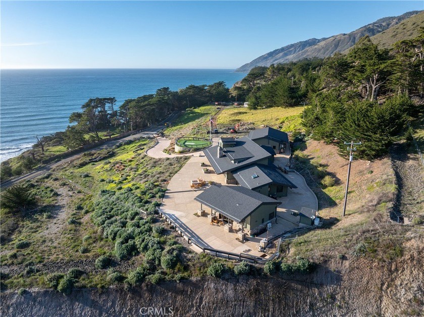 Crowned atop the majestic ridges of Ragged Point, Dewpoint - Beach Home for sale in San Simeon, California on Beachhouse.com