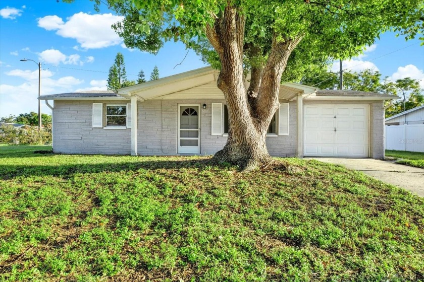 Welcome to this inviting 2-bedroom, 1-bath home in the - Beach Home for sale in Port Richey, Florida on Beachhouse.com