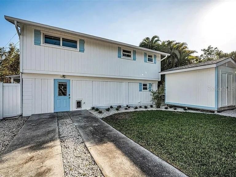 Renovated 4-Bedroom Home in Crystal Beach - Just Steps from the - Beach Home for sale in Crystal Beach, Florida on Beachhouse.com