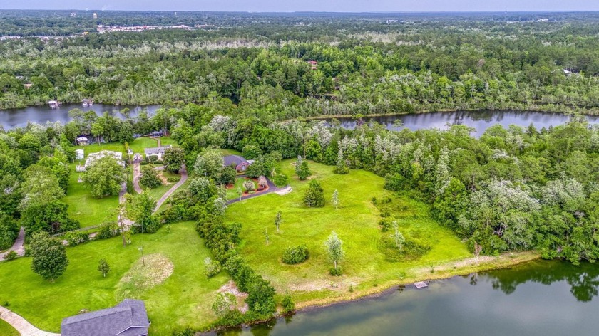 Nestled in the heart of Milton, Florida, this exceptional 10 - Beach Home for sale in Milton, Florida on Beachhouse.com