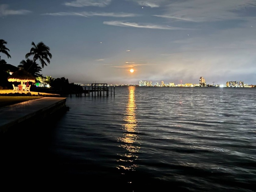 Come see this one quickly!  It'll be gone fast!  Absolutely - Beach Condo for sale in North Fort Myers, Florida on Beachhouse.com