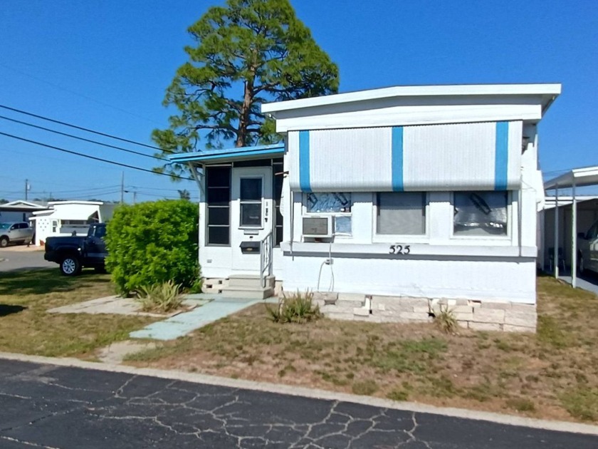 SEE HOME, MAKE 9FFER! NO WATER DAMAGE HERE. 370 53rd Ave N, St - Beach Lot for sale in St. Petersburg, Florida on Beachhouse.com