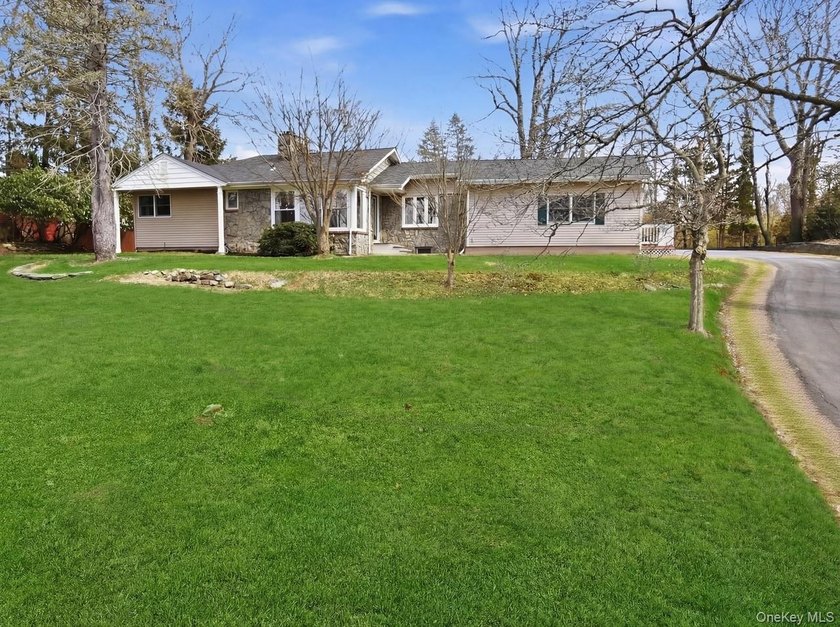 Expanded Ranch in Exclusive Neighborhood has been completely - Beach Home for sale in Miller Place, New York on Beachhouse.com