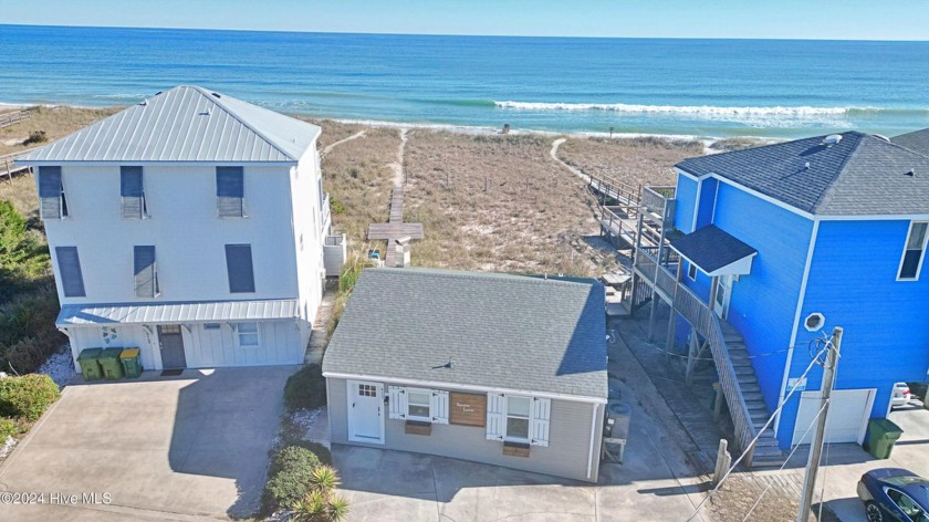 This one-of-a-kind oceanfront bungalow in Kure Beach is your - Beach Home for sale in Kure Beach, North Carolina on Beachhouse.com