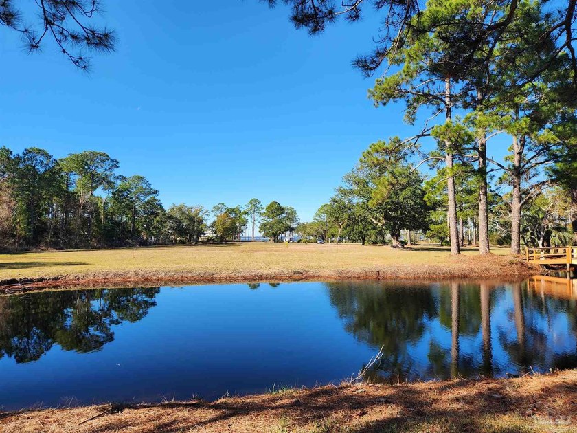 Gorgeous, BAYVIEW, 2 acre parcel ready for your dream homee - Beach Acreage for sale in Milton, Florida on Beachhouse.com