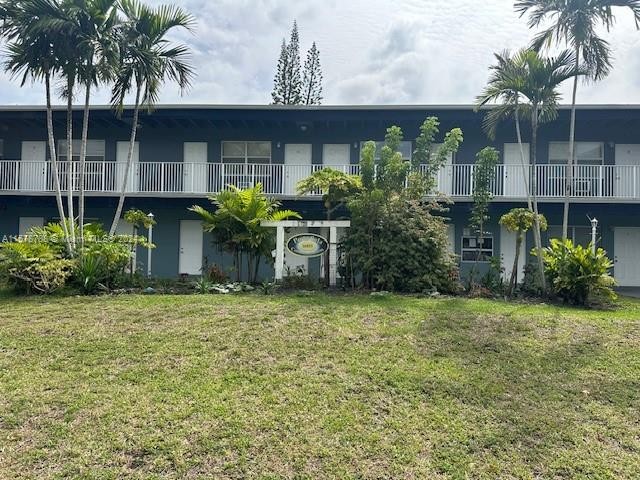 Don't miss out on this spacious 2 bedroom 2 bath condo with a - Beach Condo for sale in North Miami Beach, Florida on Beachhouse.com