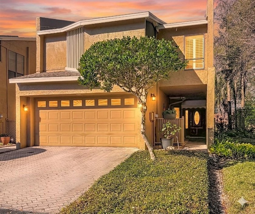 Under contract-accepting backup offers. WELCOME to this - Beach Condo for sale in Tampa, Florida on Beachhouse.com