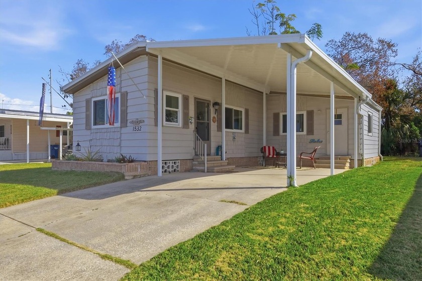 Located in Tidevue Estates, a land-owned active 55+ community - Beach Home for sale in Ellenton, Florida on Beachhouse.com