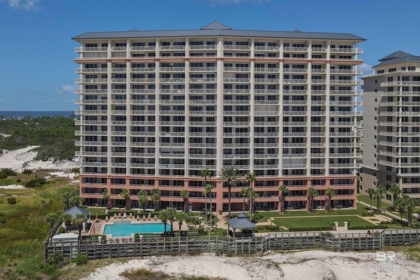 This 2 bedroom, 2 bathroom condo offers breathtaking views and - Beach Condo for sale in Gulf Shores, Alabama on Beachhouse.com