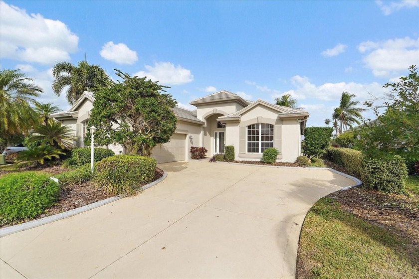 *One or more photos has been virtually staged* Welcome to a - Beach Home for sale in Lakewood Ranch, Florida on Beachhouse.com