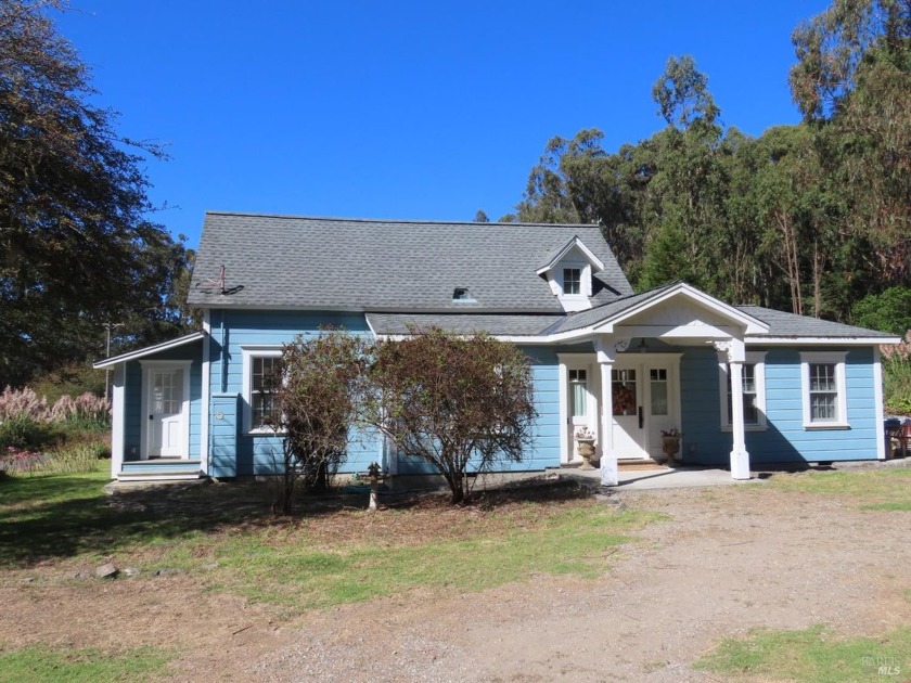 Situated in one of the most desirable locations in the - Beach Home for sale in Little River, California on Beachhouse.com