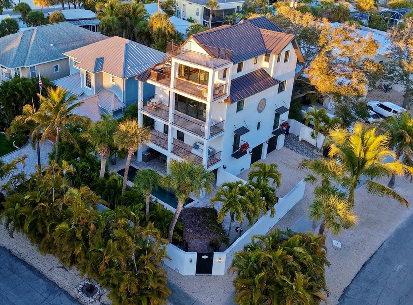 Welcome to a residence where inspired design meets the - Beach Home for sale in Sarasota, Florida on Beachhouse.com