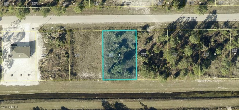 TERRIFIC OPPORTUNITY to build the home of your dreams WITH ROOM - Beach Lot for sale in Lehigh Acres, Florida on Beachhouse.com