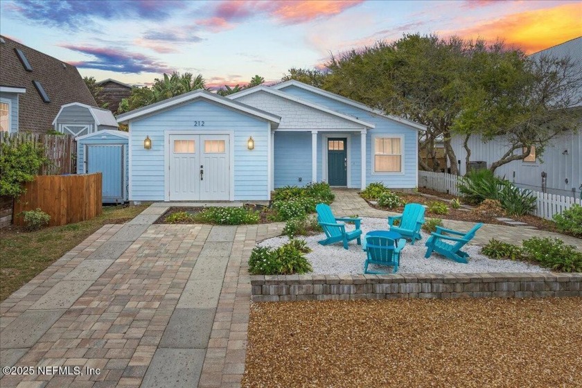 Charming coastal cottage, just 450 feet from the beach, offering - Beach Home for sale in St Augustine, Florida on Beachhouse.com