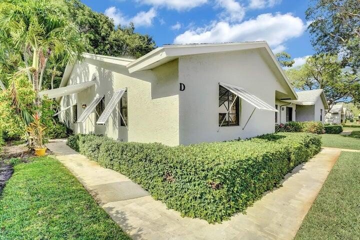 Stunning Renovated Corner Unit Near Downtown Delray & the Beach! - Beach Home for sale in Delray Beach, Florida on Beachhouse.com