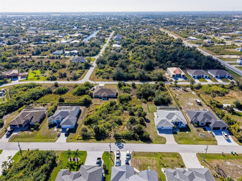 This buildable lot in South Gulf Cove comes with city water - Beach Lot for sale in Port Charlotte, Florida on Beachhouse.com