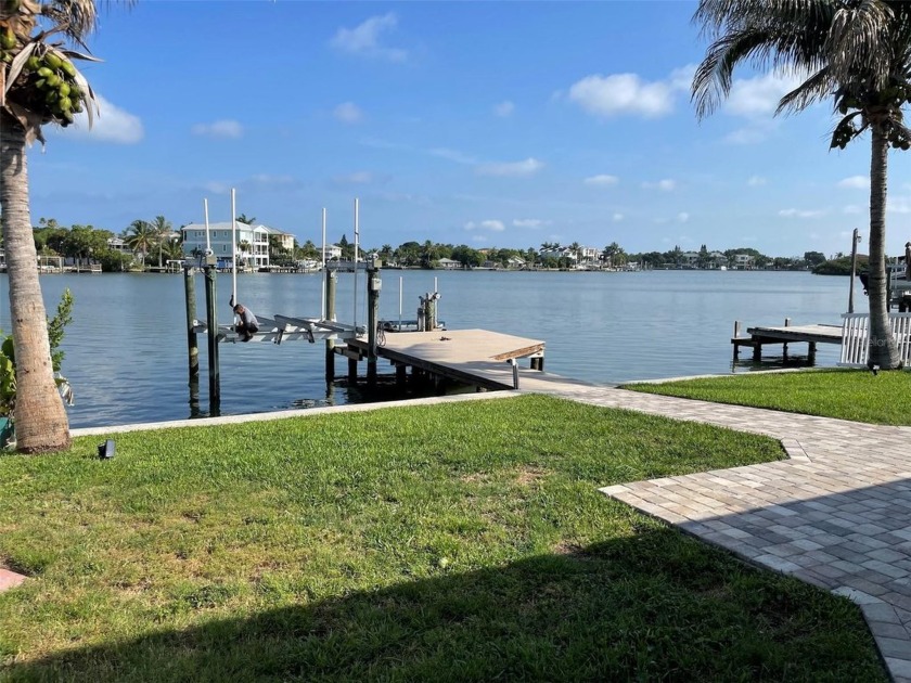 Don't miss out on this Opportunity!  Very desirable prime - Beach Lot for sale in Indian Rocks Beach, Florida on Beachhouse.com