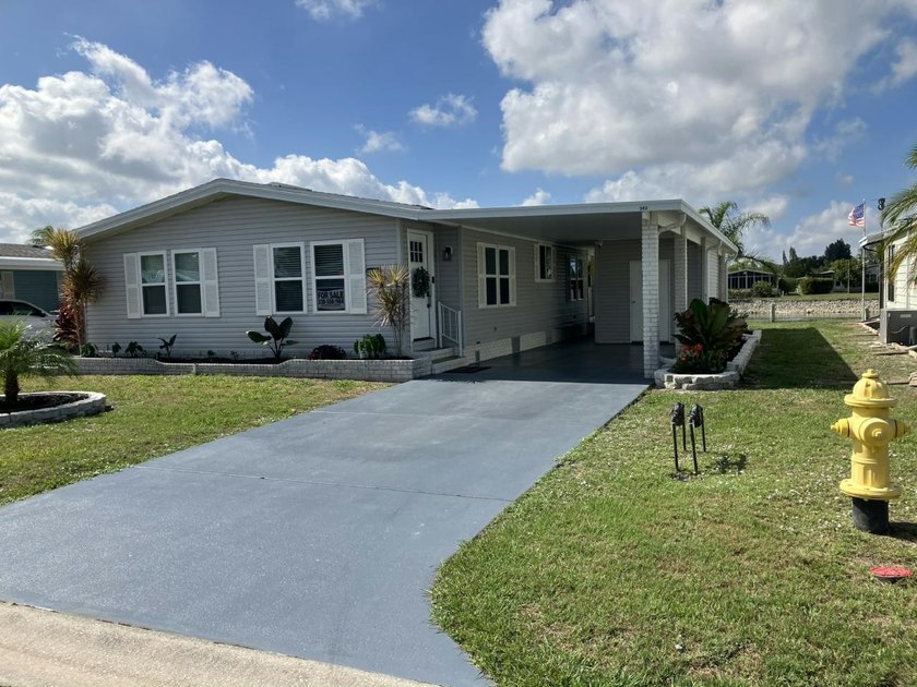 This New listing has so many updates and is ready to move right - Beach Home for sale in Bonita Springs, Florida on Beachhouse.com