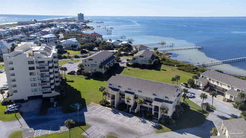 Beautiful 1BR/1.5 bath Condominium located on the 5th Floor of - Beach Condo for sale in Pensacola Beach, Florida on Beachhouse.com
