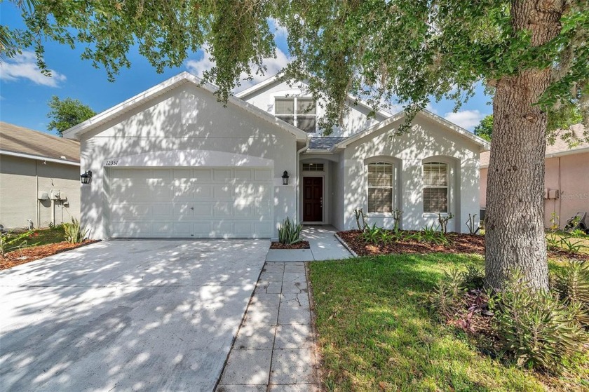 Welcome to 12351 Ridgedale Drive--a beautifully updated home - Beach Home for sale in Hudson, Florida on Beachhouse.com